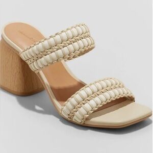Universal Thread Women's Universal Thread Chunky Block High Slip On